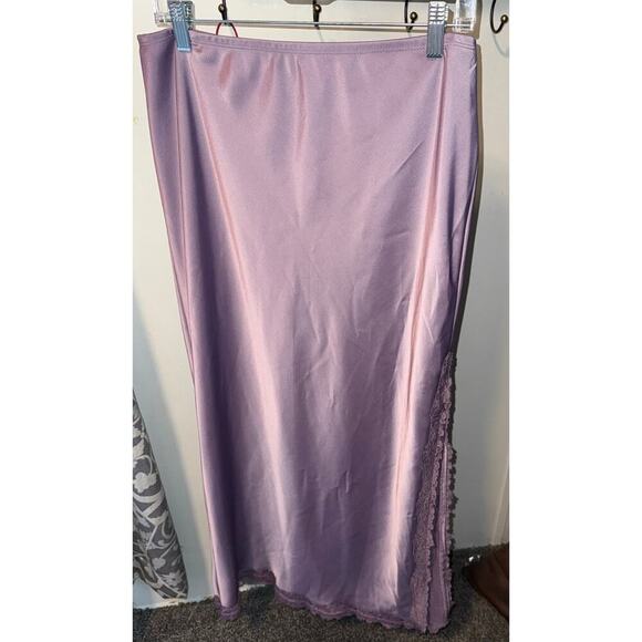 Wild Fable Purple Satin Slip Skirt Size Medium Long Length Skirt - Picture 5 of 8